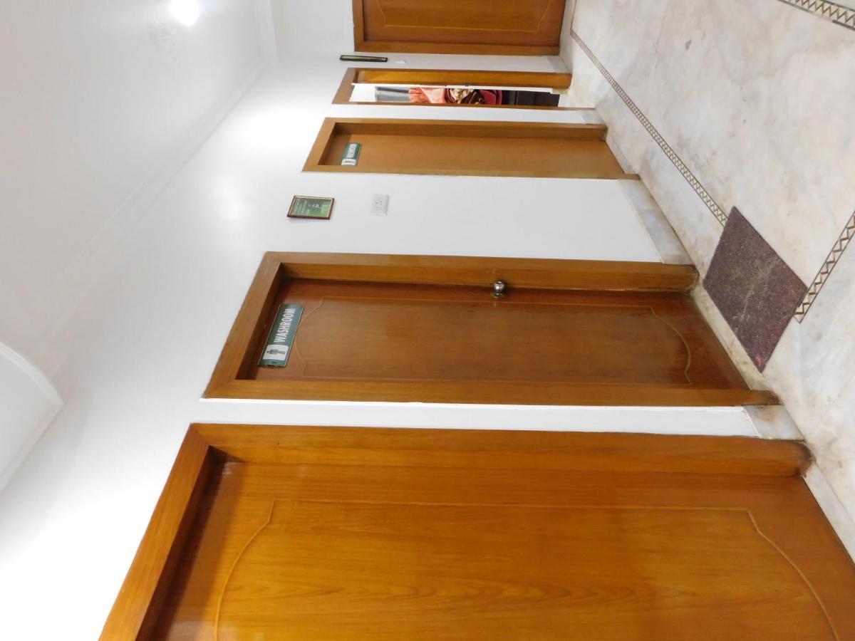 Hotel Thai International Bodh Gaya Buitenkant foto