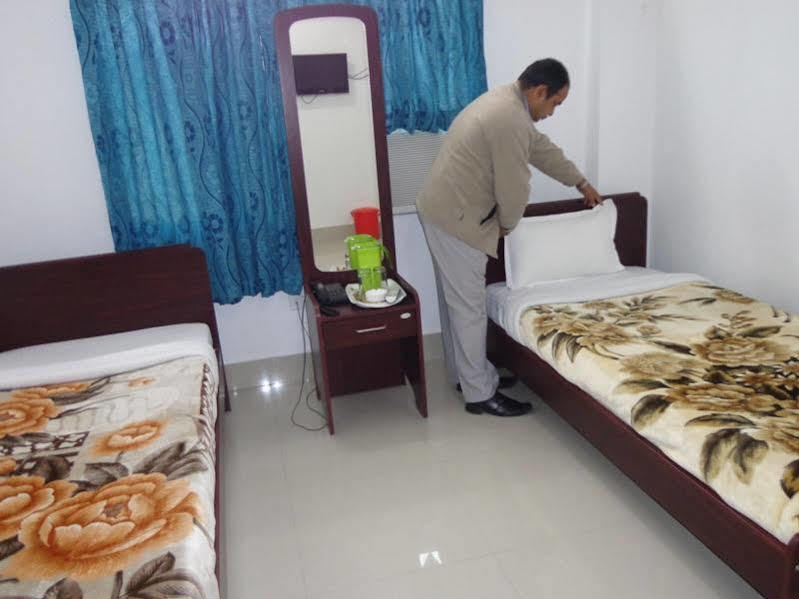 Hotel Thai International Bodh Gaya Buitenkant foto