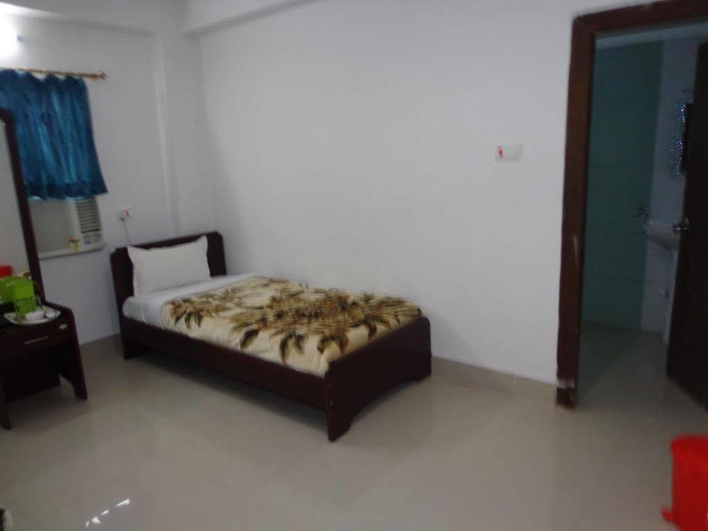 Hotel Thai International Bodh Gaya Buitenkant foto