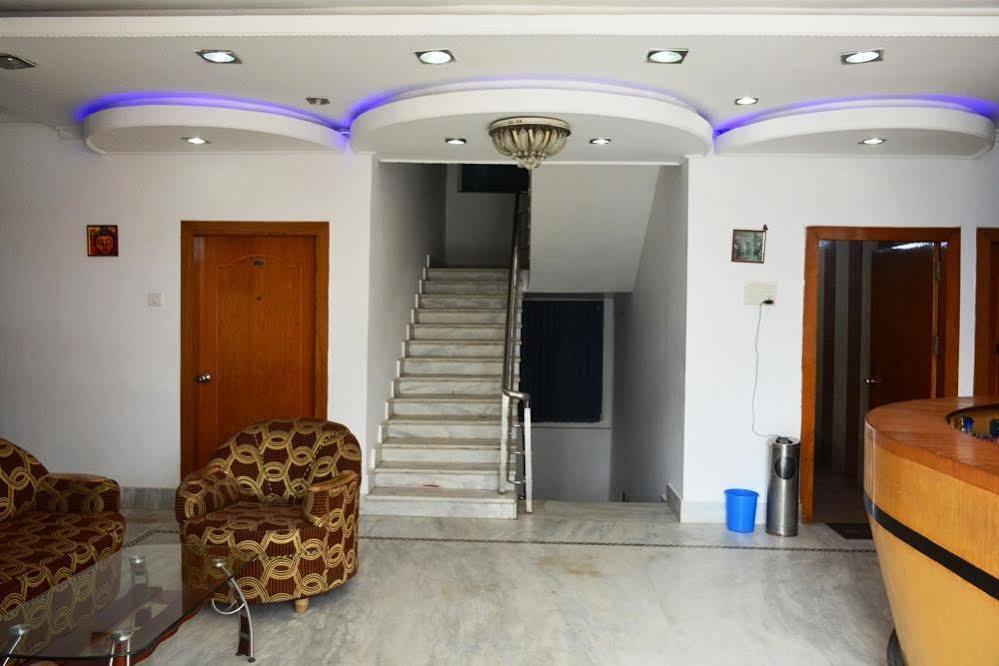 Hotel Thai International Bodh Gaya Buitenkant foto
